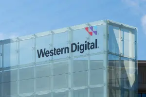 Las acciones de Western Digital caen a pesar de la superación de las ganancias: niveles de precios clave para monitorear