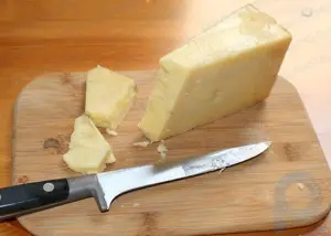 Queso Cheddar: queso