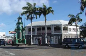 Бастер: столица страны, Сент-Китс и Невис