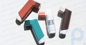 ¿Puede identificar el tipo de inhalador para el asma según su color?
