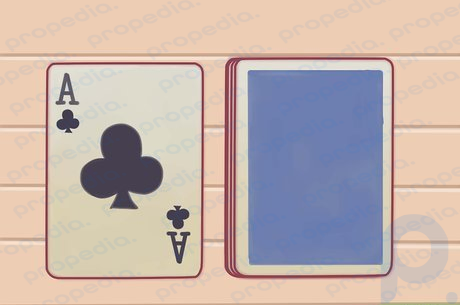 Adım 5 Oyuncular kartlarından herhangi birini kullanamıyorlarsa desteden kart çekmelidirler.