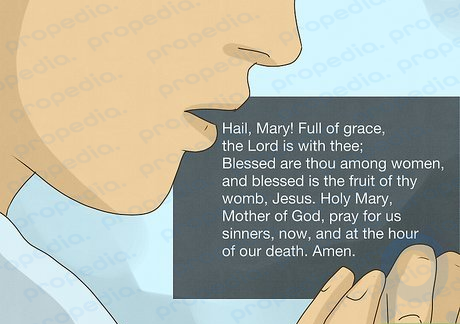 Katoliklar uchun Hail Marys ibodatning muntazam qismidir.