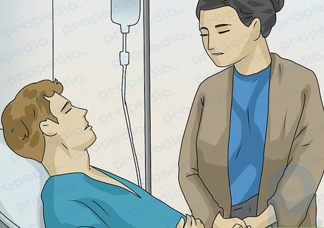 Step 1 Talk to your friend about their upcoming surgery.