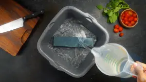 Comment aiguiser un couteau avec une pierre