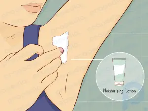 Comment se raser en utilisant uniquement un rasoir et de l'eau