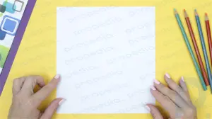 Comment tracer en utilisant uniquement du papier calque et une mine de crayon pour les artistes visuels