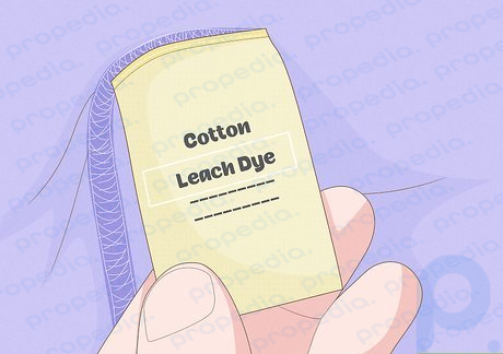Step 4 Determine which clothes are likely to leach dye if the care label is not specific.