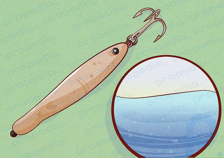 Шаг 5. Попробуйте джиговую блесну для ловли глубоководной рыбы.
