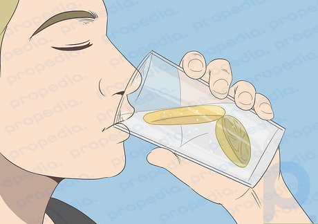 Step 1 Drink lemon water.