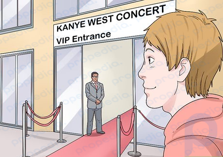 Passo 2 Vá a um dos shows de Kanye.