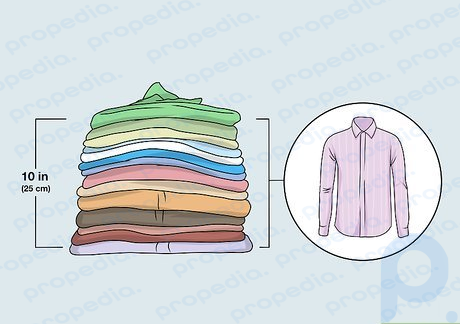 Étape 2 Empilez vos vêtements selon la catégorie et le style.