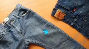 How to Remove Chewing Gum from Jeans