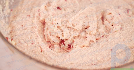 If you’re a fan of buttercream frosting, try adding Baileys Strawberries and Cream.