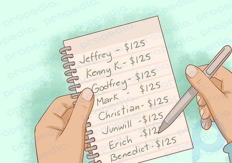 Torunlarınızın bir listesini yapın ve parayı her çocuğa eşit olarak paylaştırın.