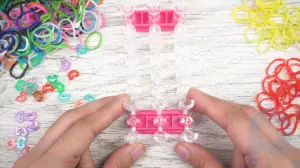 How to Make a Rubber Band Bracelet